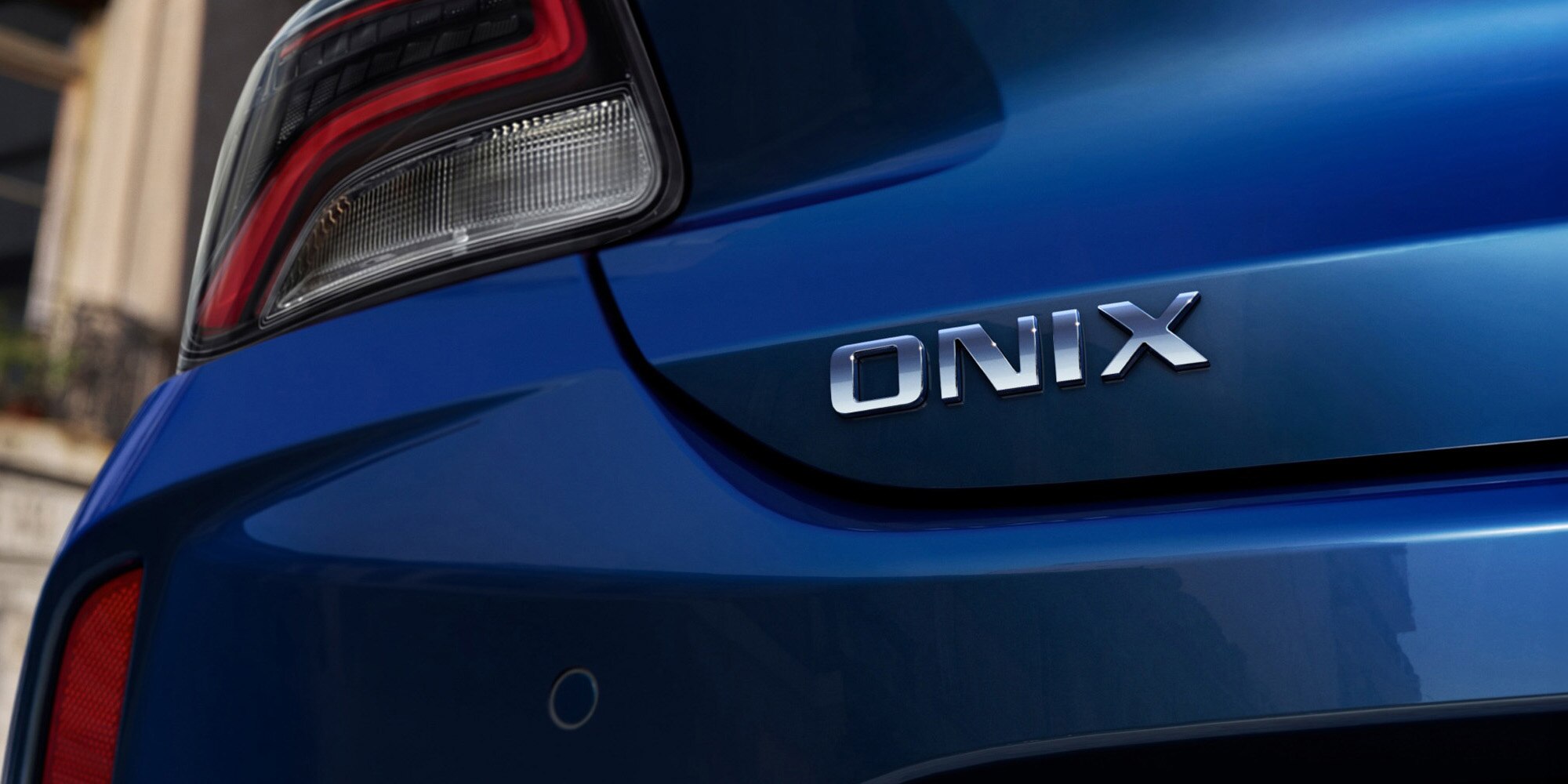 Chevrolet Onix 2027 com lanternas traseiras em LED de alta eficiência